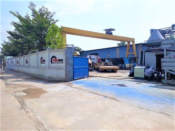 ベトナム建設機械グループ株式会社