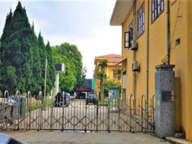 130アルメーファーコ一員有限会社