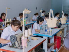 株式会社LOOFAA_工場